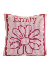 FLOWER & NAME PILLOW