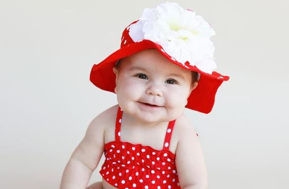 Red Dot Sun Hat with White Large Peony