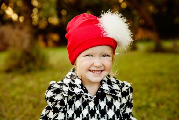 Red Cotton Hat with White Large regular Marabou