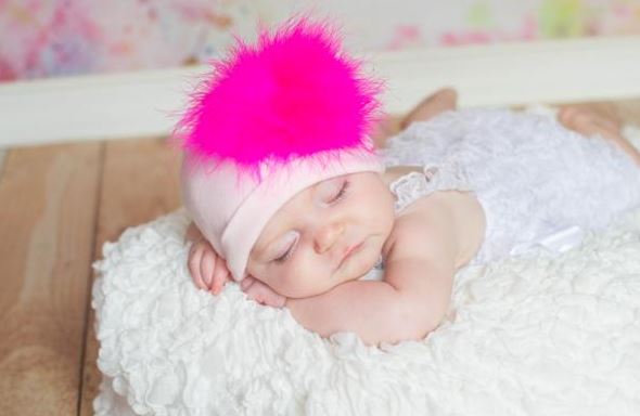 Pale Pink Cotton Hat with Raspberry Large regular Marabou