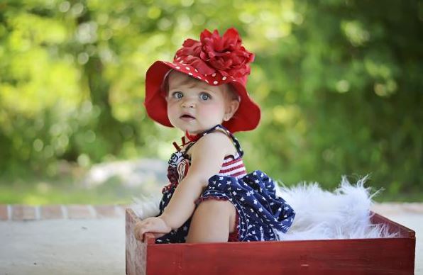 Red Dot Sun Hat with Red Large Peony